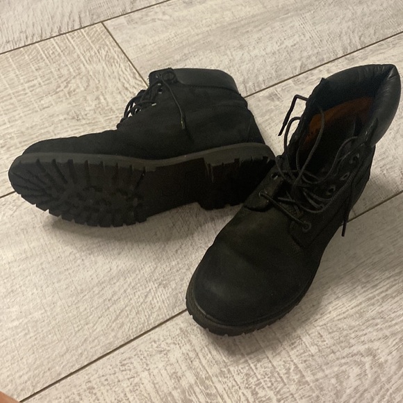 Timberland black lace up boots size US 10 women’s - Picture 2 of 5